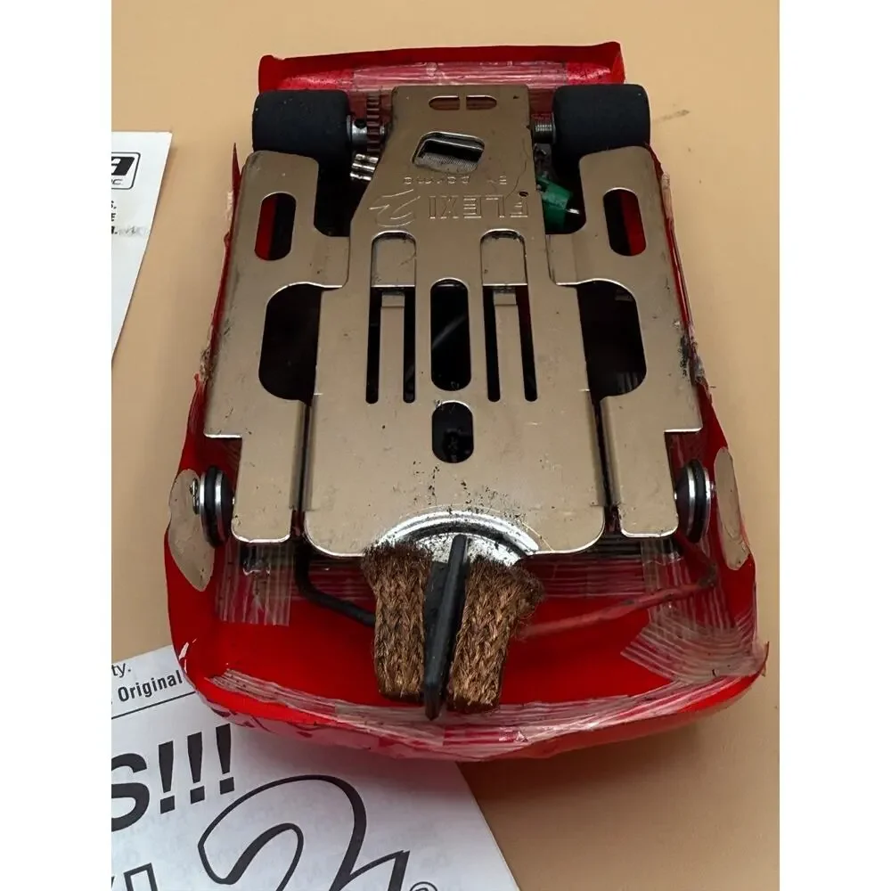 🏁 Vintage Parma Flexi 2 Budweiser #25 Slot Car 4